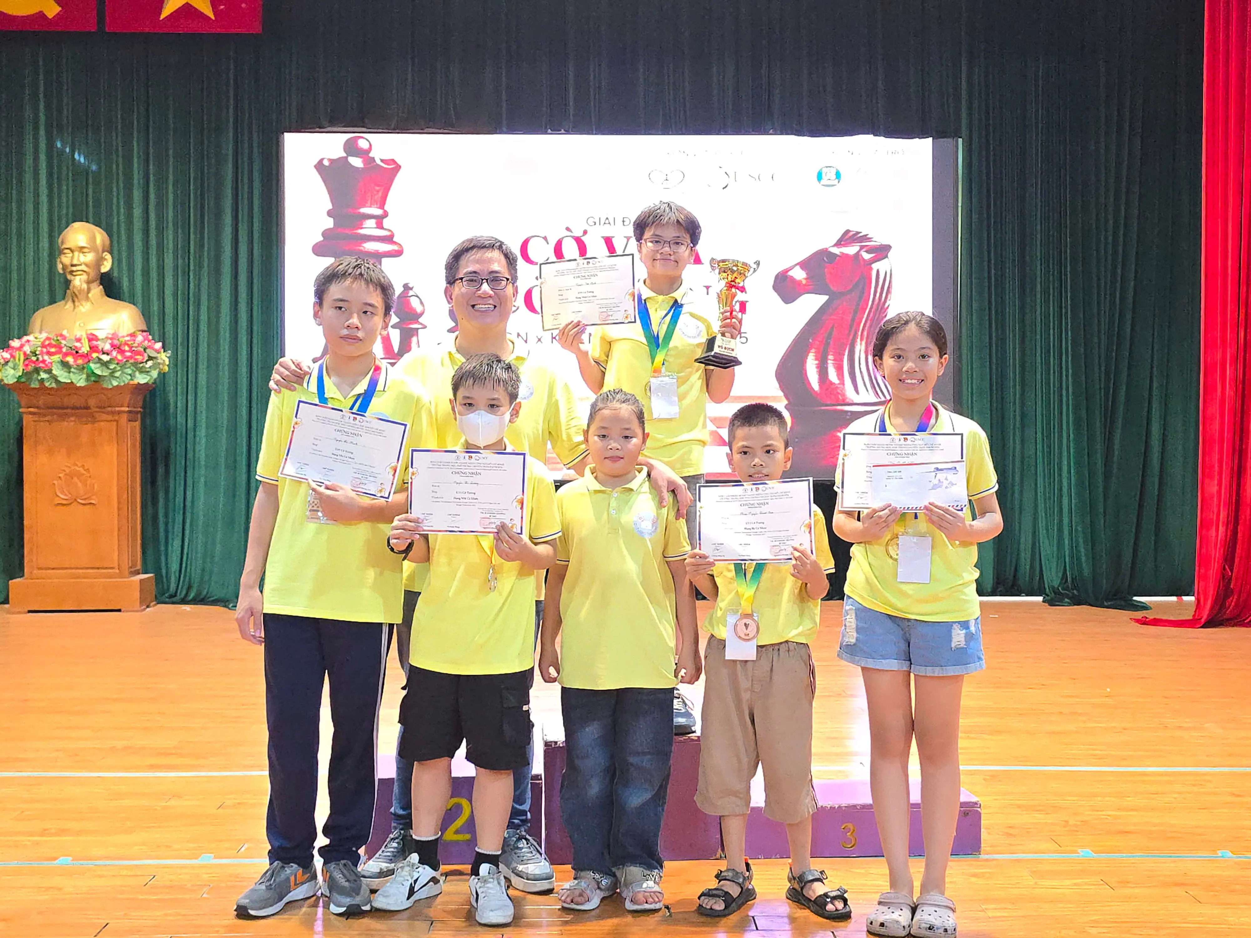 Lớp học cờ tướng cho trẻ em, người lớn tại Quận 11